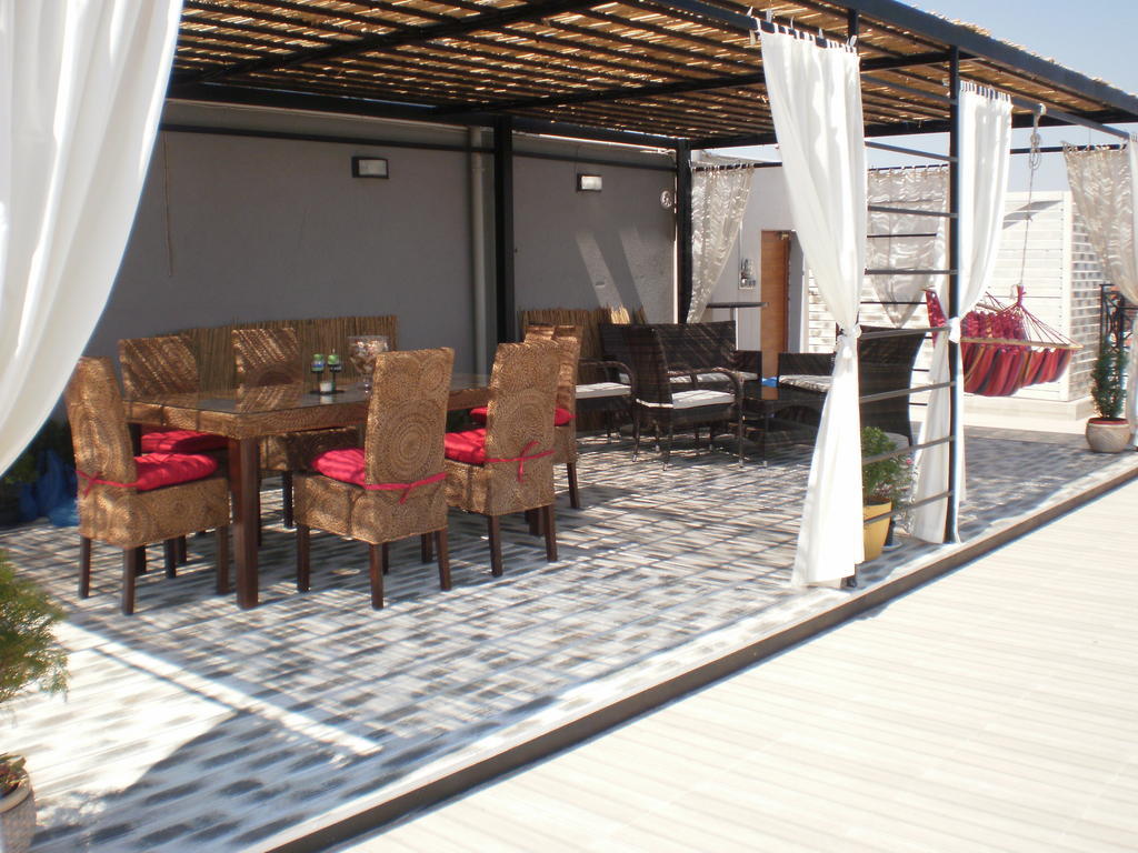 Alexander Hotel Asenovgrad Buitenkant foto
