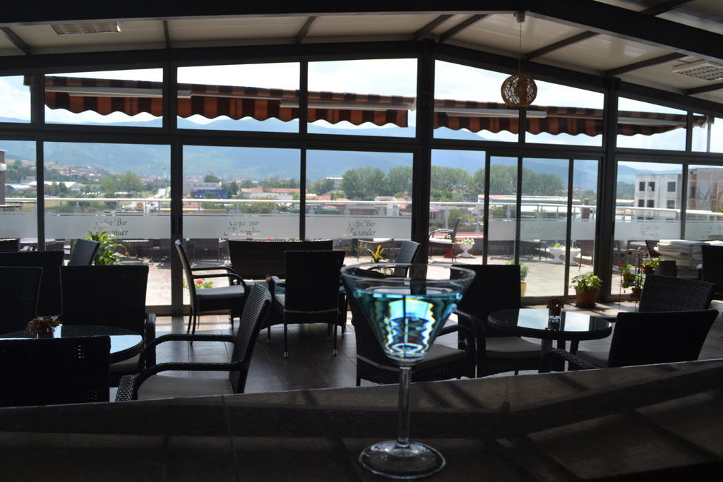 Alexander Hotel Asenovgrad Buitenkant foto